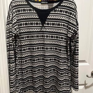 HEIMISH USA Black and White Patterned Blouse